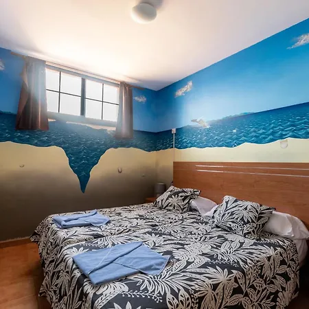 Guest house Surf Riders Fuerteventura 2*