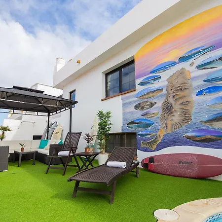 Guest house Surf Riders Fuerteventura 2*