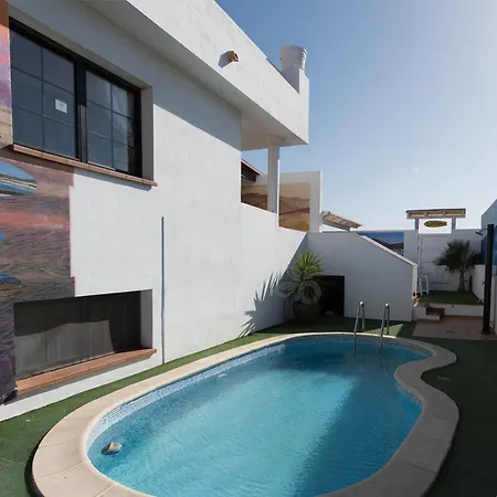 Guest house Surf Riders Fuerteventura 2*
