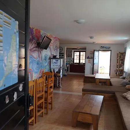 Surf Riders Fuerteventura Guest house