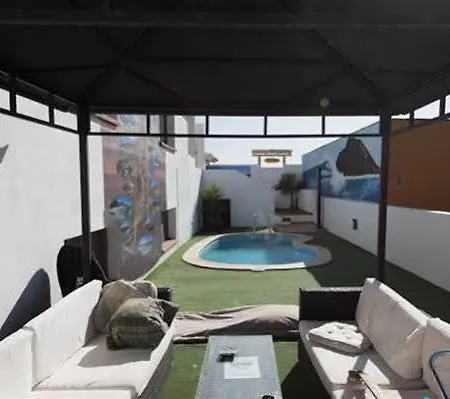 Surf Riders Fuerteventura Guest house Corralejo
